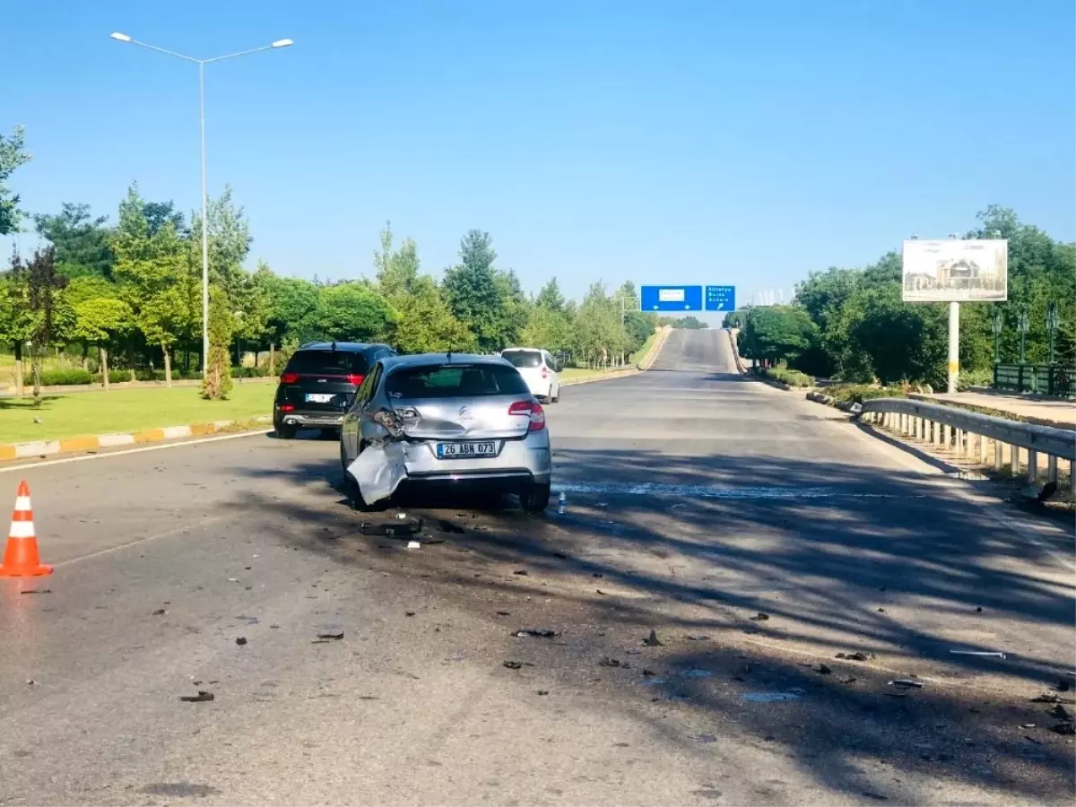 Eskişehir\'de trafik kazası: 5 yaralı