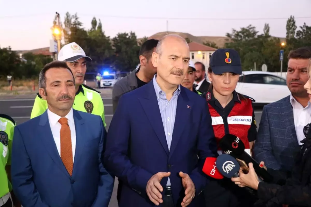 İçişleri Bakanı Soylu: "Ekiplerimiz uyandırma servisi gibi çalışıyor"