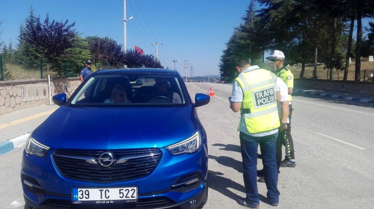 Pazaryeri İlçe Emniyet Müdürlüğü\'nden trafik denetimi