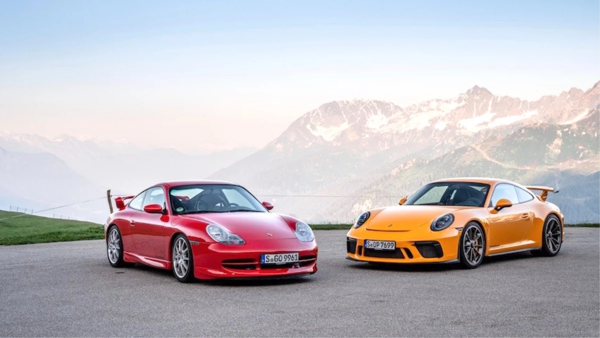 Porsche 911 GT3 Yirminci Yaşını Kutluyor