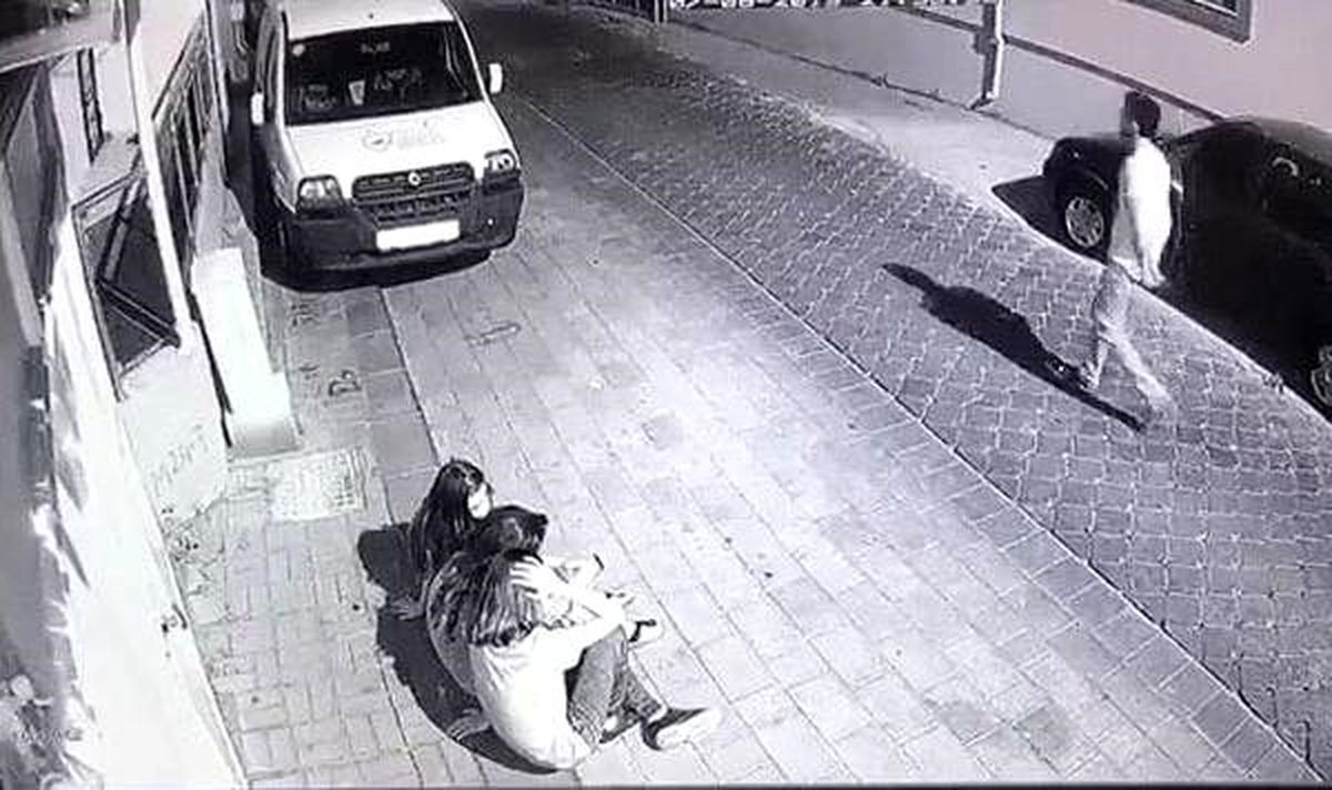 Taciz şüphelisini yalın ayak koşarak yakaladı
