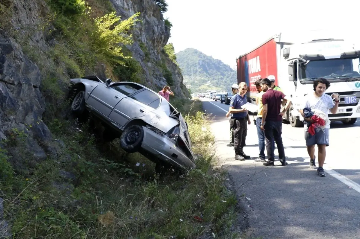 Zonguldak\'ta trafik kazası: 3 yaralı