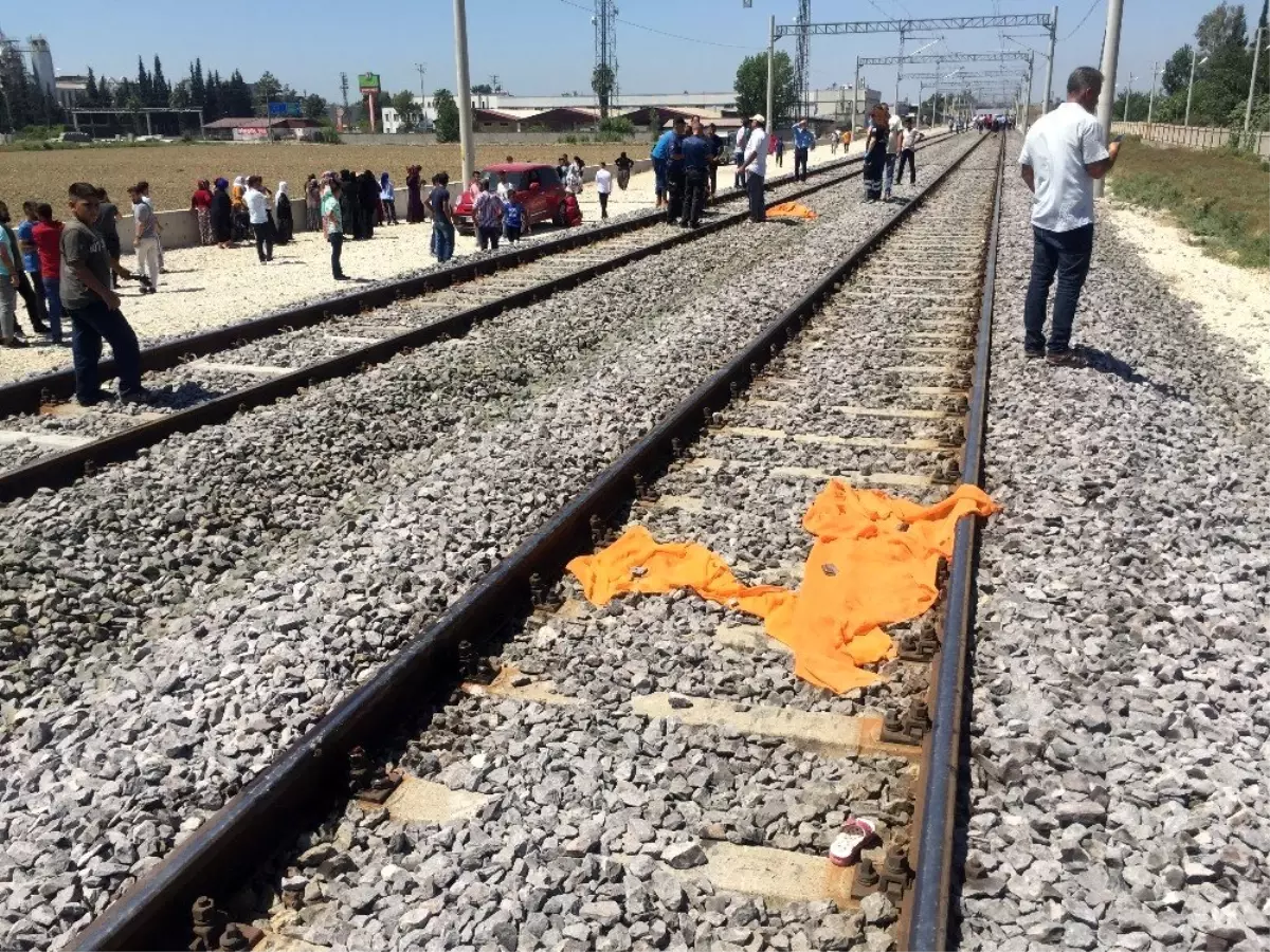 Bayram günü ölen evlada son bakış