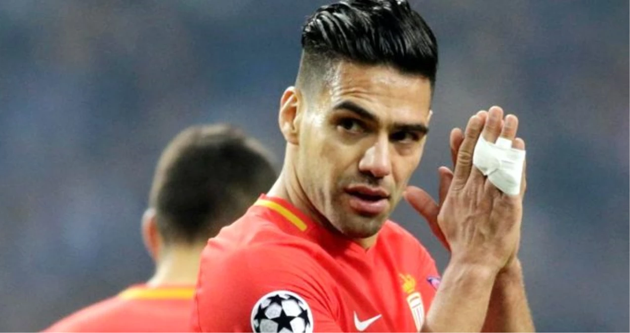 Falcao\'nun parası forma satışından çıkarılacak