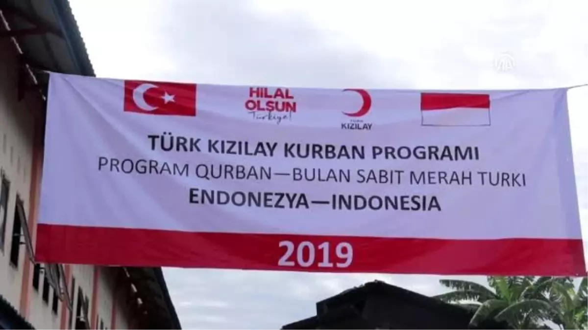 Türk Kızılaydan kurban bağışı