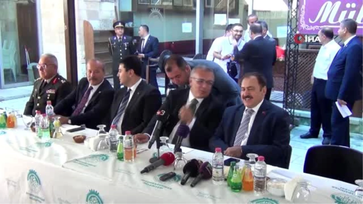 Irak Özel Temsilcisi Veysel Eroğlu: "Türkiye Irak\'a 5 milyar dolarlık kredi vermeyi taahhüt etti"