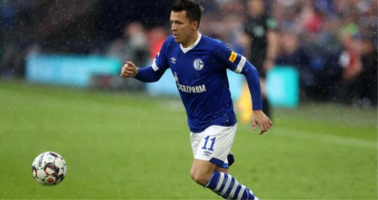 Schalke cephesinden resmi Konoplyanka açıklaması: Beşiktaş ile görüşüyoruz