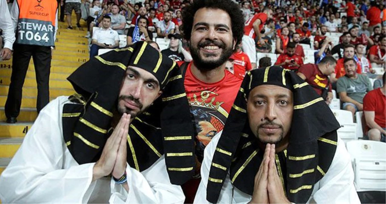 Muhammed Salah hayranları, Vodafone Park\'a akın etti!
