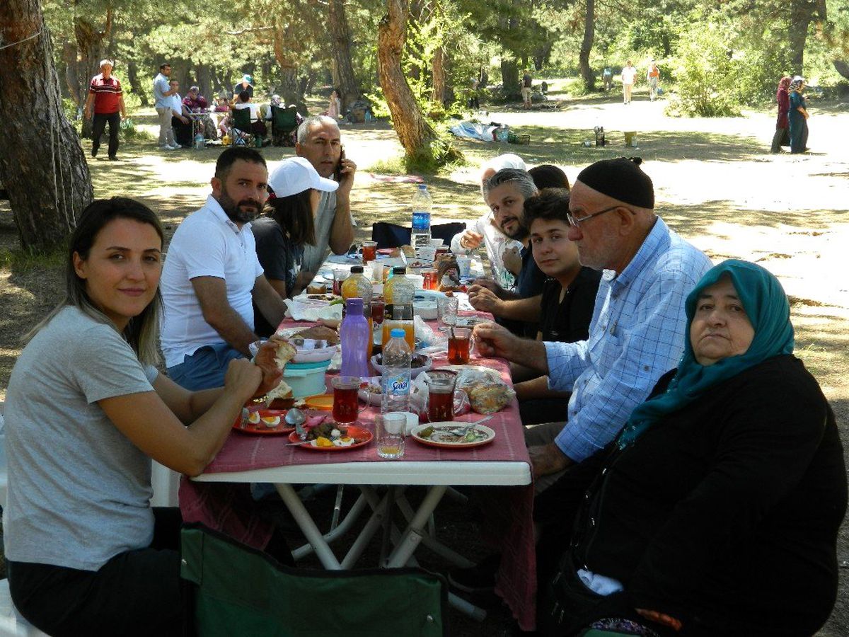 Pazaryeri\'nde dayanışma şenliği