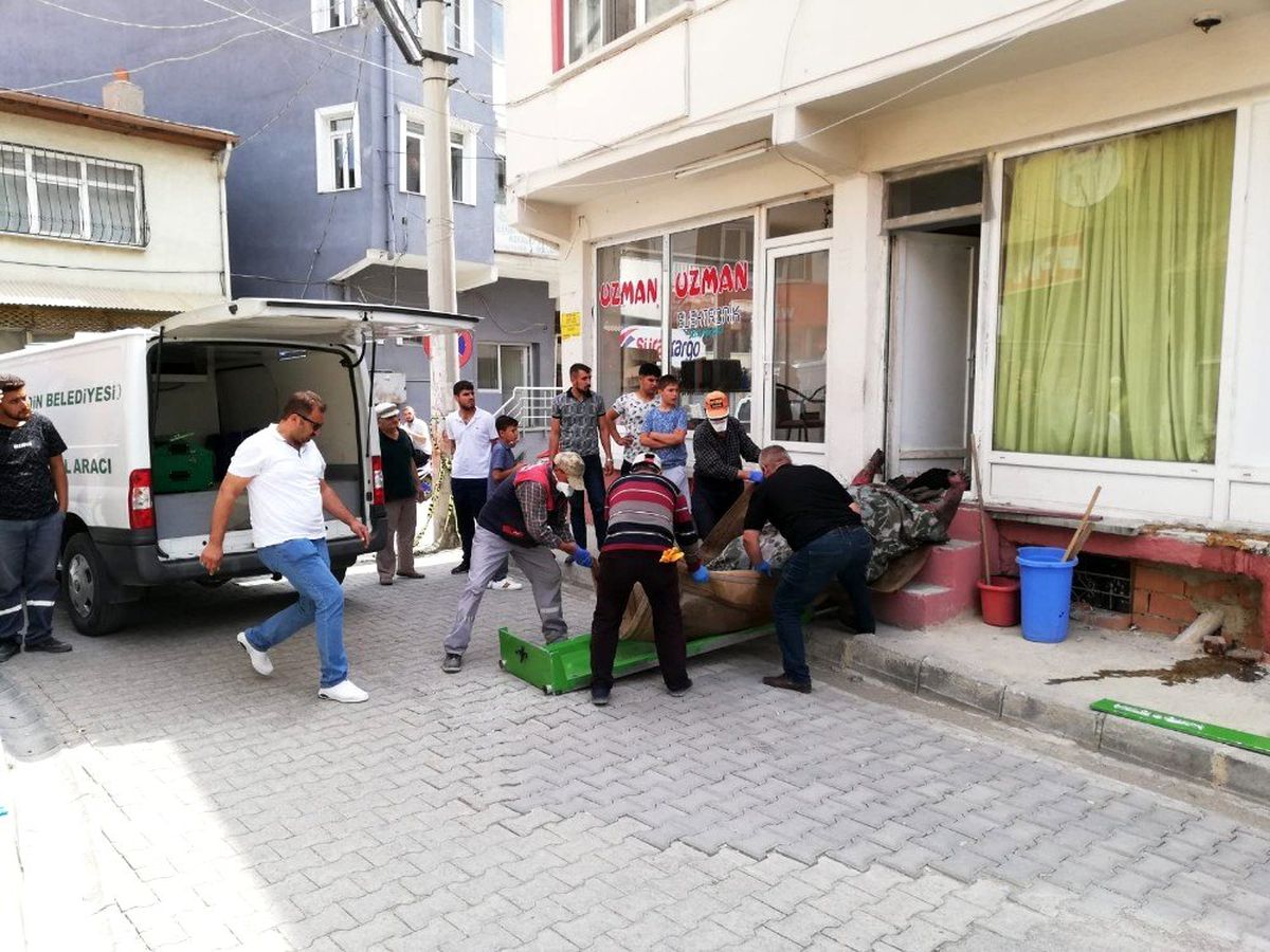 Afyonkarahisar Bolvadin ilçesinde ceset bulundu