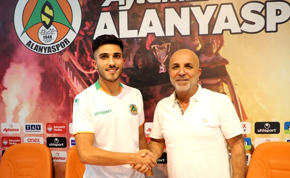 Alanyaspor\'da transfer