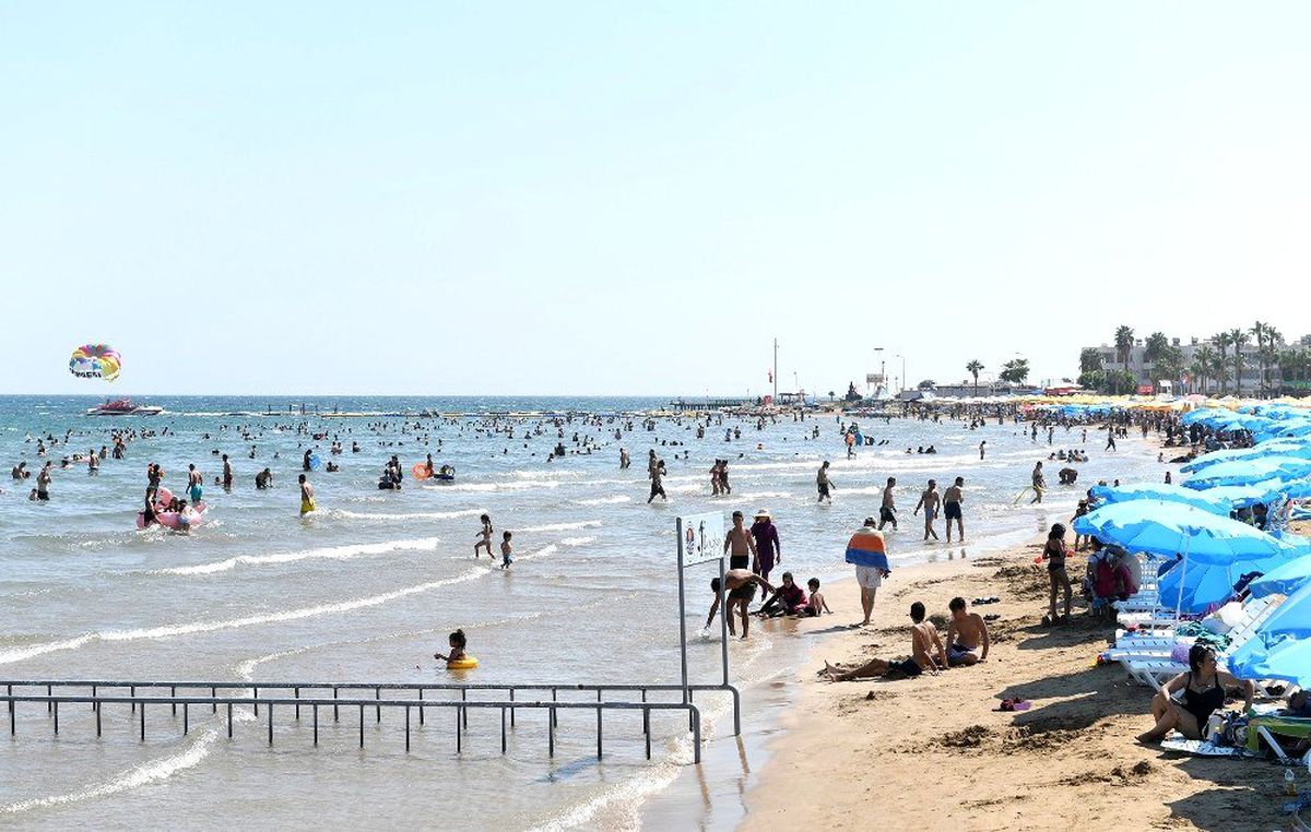 Büyükşehir Belediyesi halk plajları, bayramda 50 bin tatilciyi ağırladı