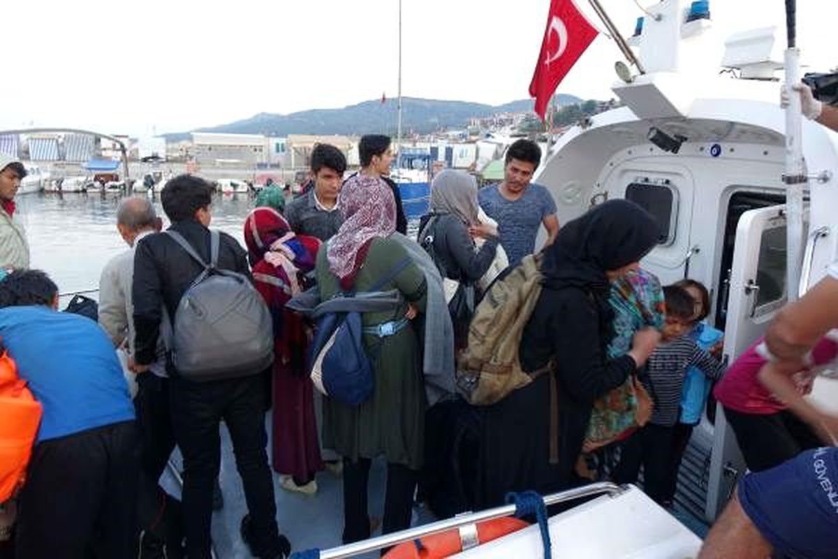 Çanakkale\'de 135 kaçak göçmen yakalandı