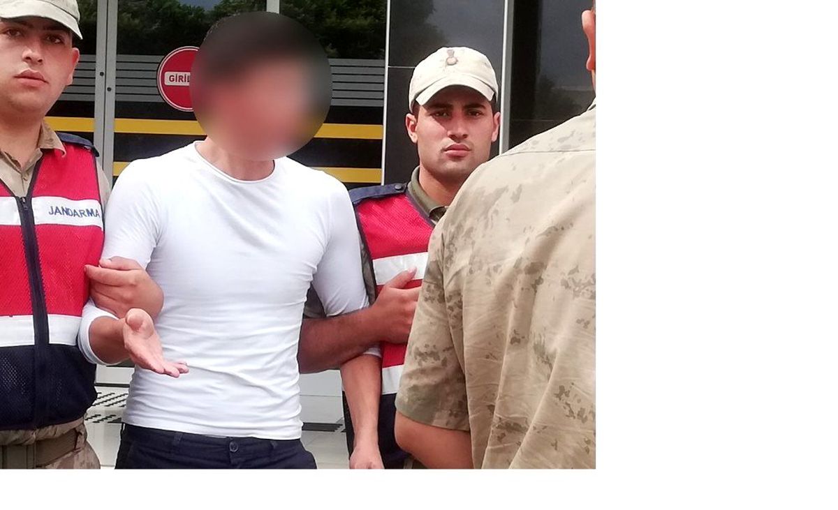 Cezaevinden izinli çıktı, okuldan laptop çaldı