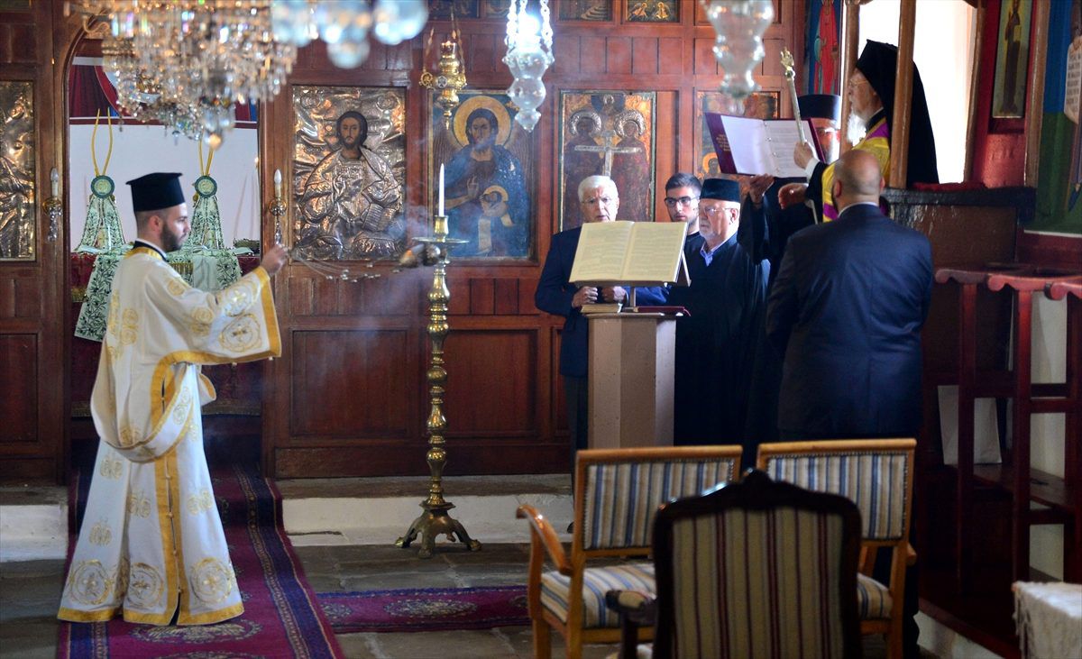 Fener Rum Patriği Bartholomeos Gökçeada\'da ayin yönetti