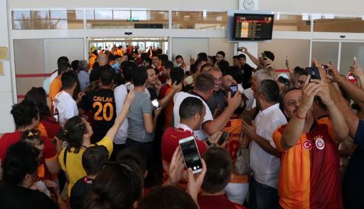 Galatasaray Falcao tezahüratıyla Denizli\'de