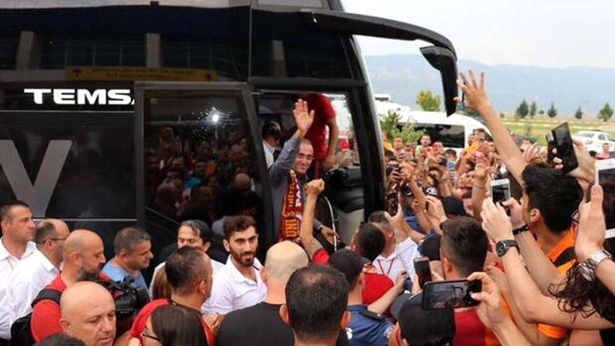 Galatasaray Falcao tezahüratıyla Denizli\'de