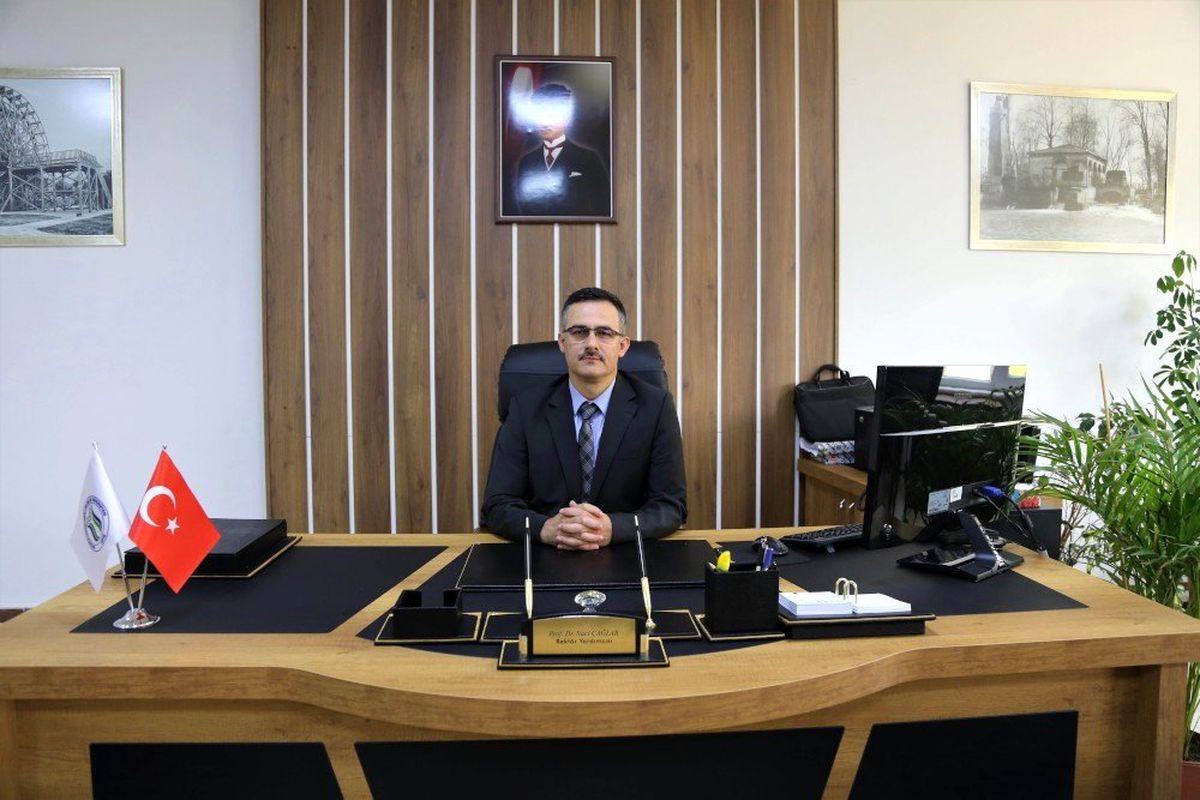 Prof.Dr. Naci Çağlar\'dan deprem görmüş bina uyarısı