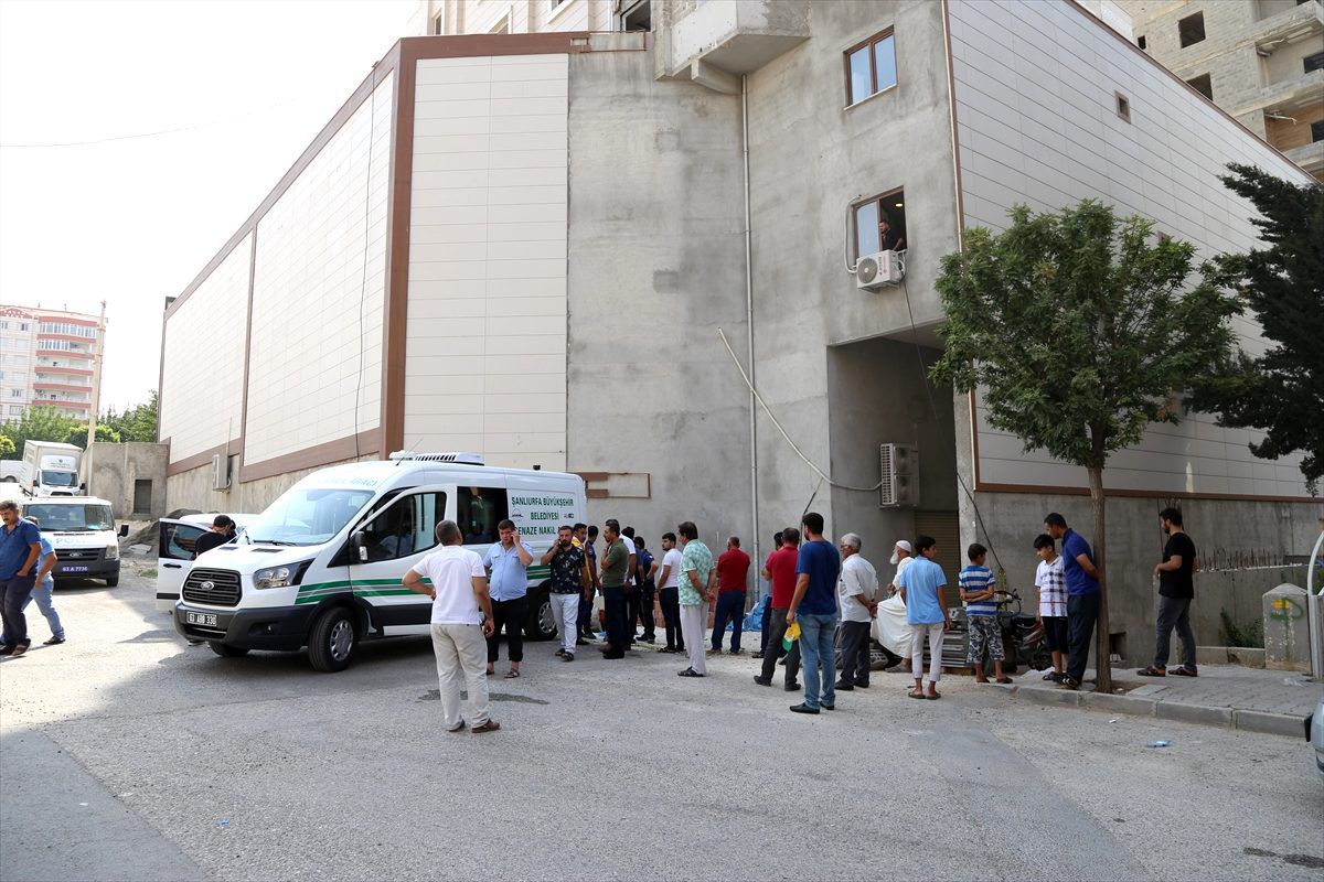 Şanlıurfa\'da inşaattan düşen işçi öldü