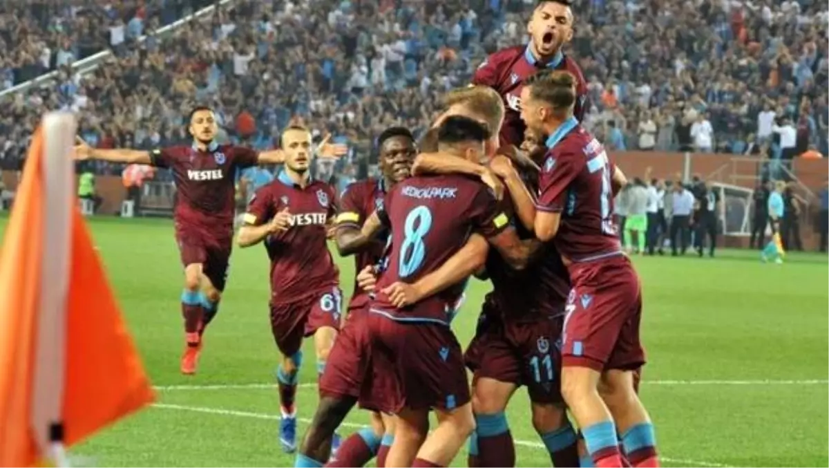 Son dakika... Trabzonspor\'un rakibi AEK oldu!