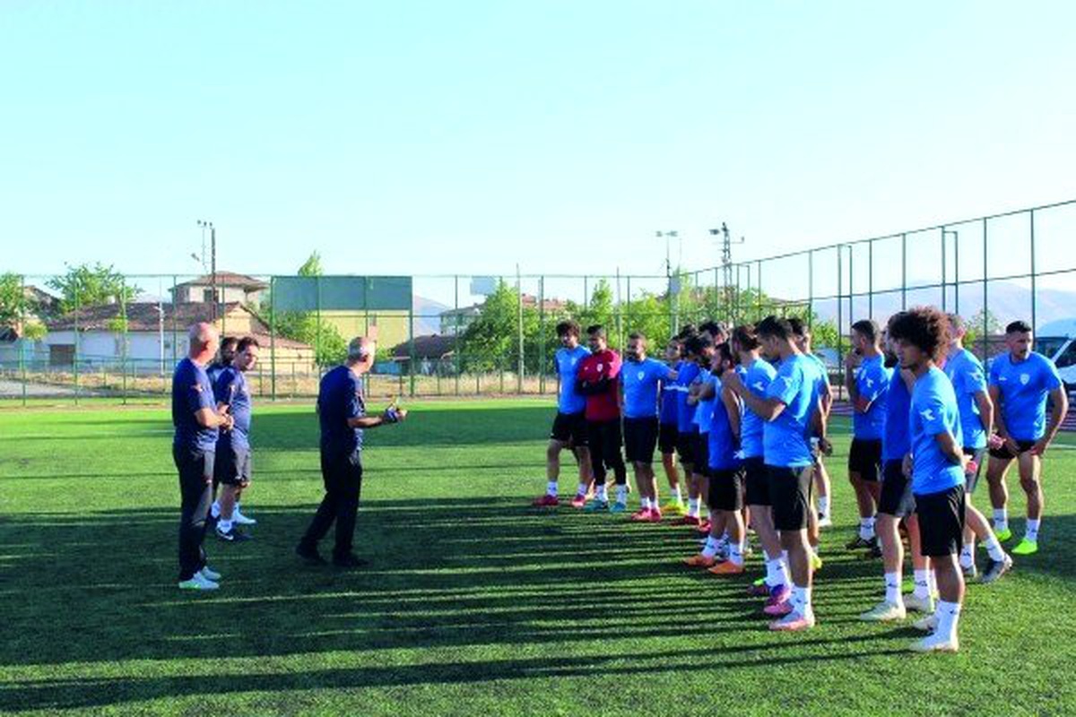 Yeşilyurt Belediyespor sezona iyi başlamak istiyor
