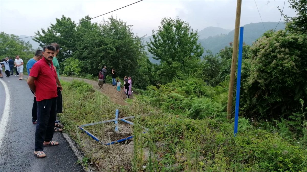 Zonguldak\'ta trafik kazası: 3 yaralı