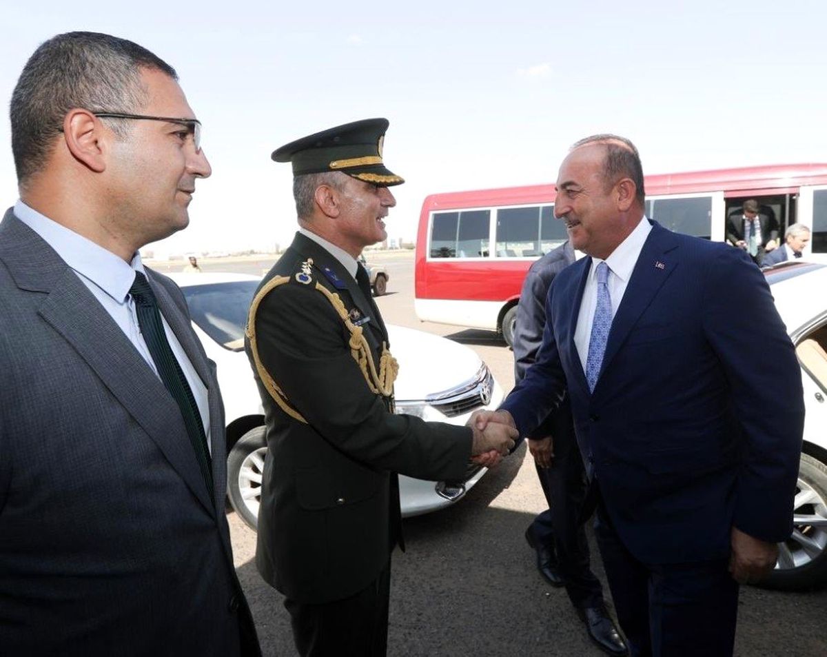 Dışişleri Bakanı Çavuşoğlu Sudan\'da