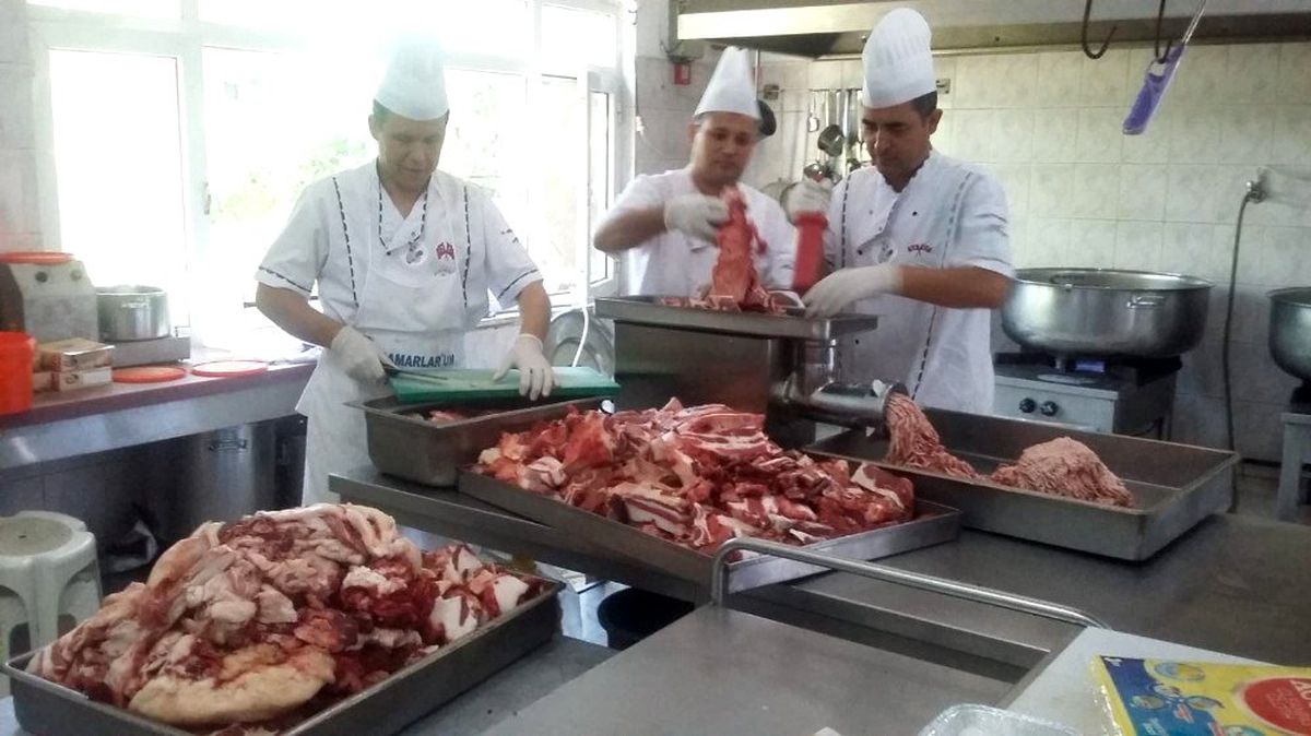 Edremit Belediyesi ihtiyaç sahiplerine \'ışık\' oluyor