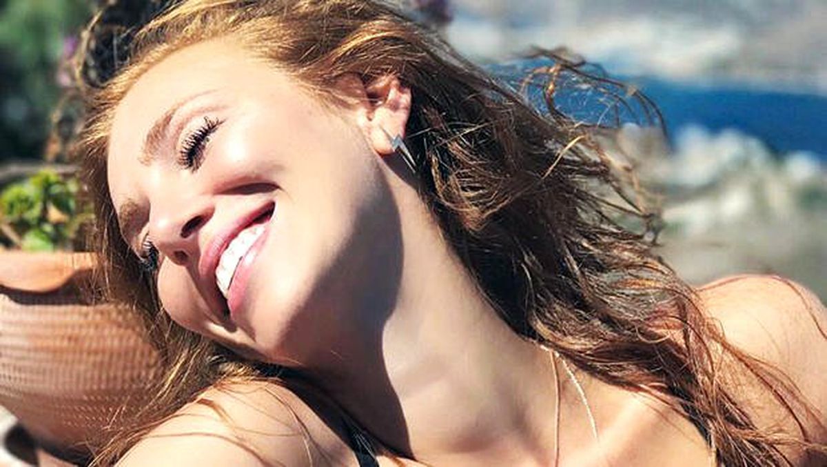 Elçin Sangu 35\'inci yaşını kutladı