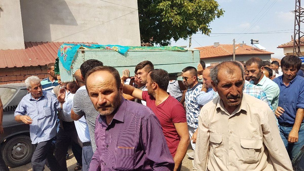 Eş mezara, koca cezaevine
