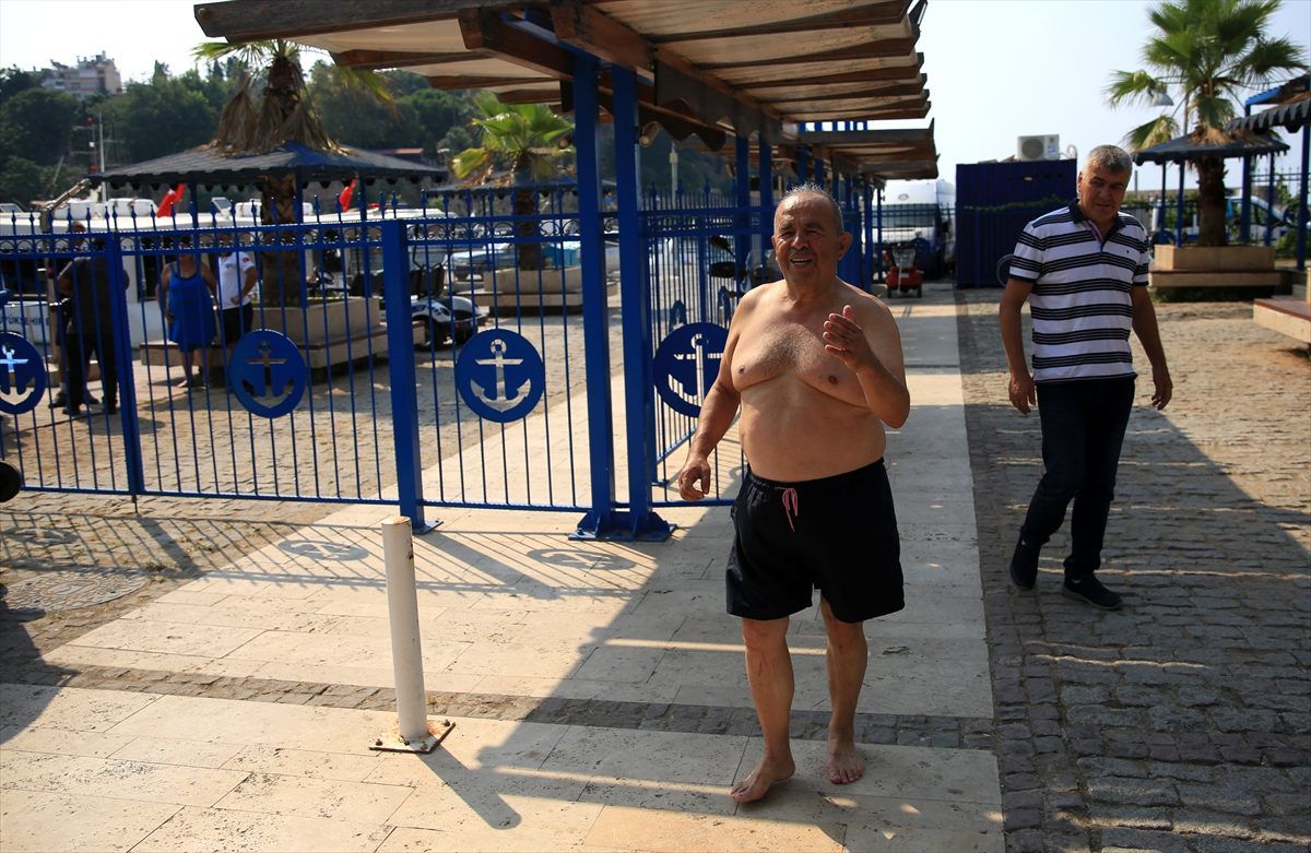 Falezlerde mahsur kalan iki kişi kurtarıldı