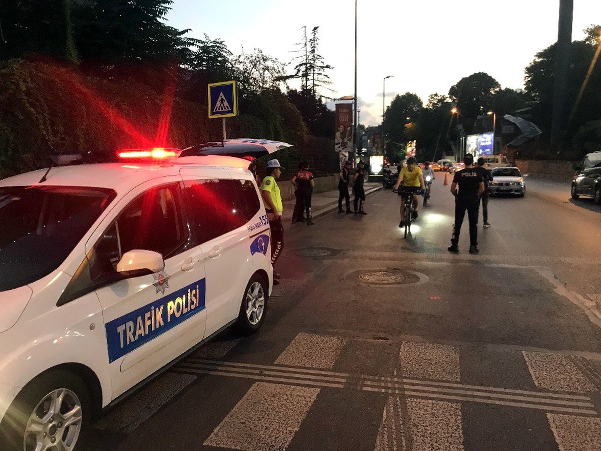 İstanbul\'da Helikopter destekli Yeditepe Huzur Uygulaması