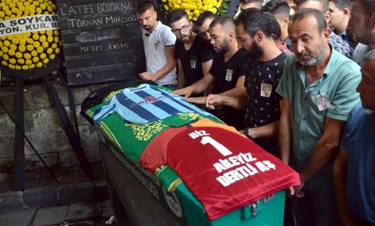 Kansere yenilen amatör futbolcu toprağa verildi