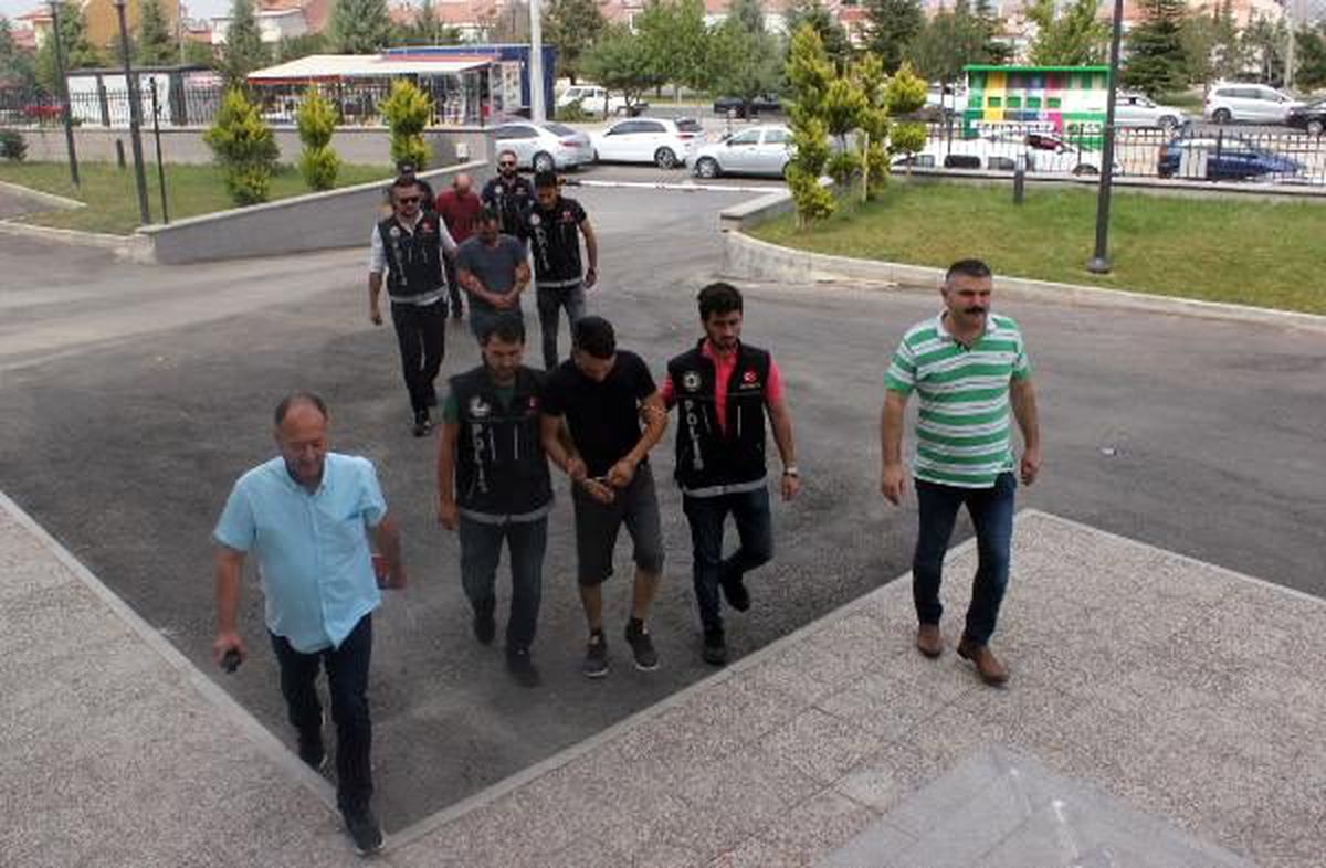 Karaman\'da uyuşturucu operasyonu: 3 kişi gözaltı