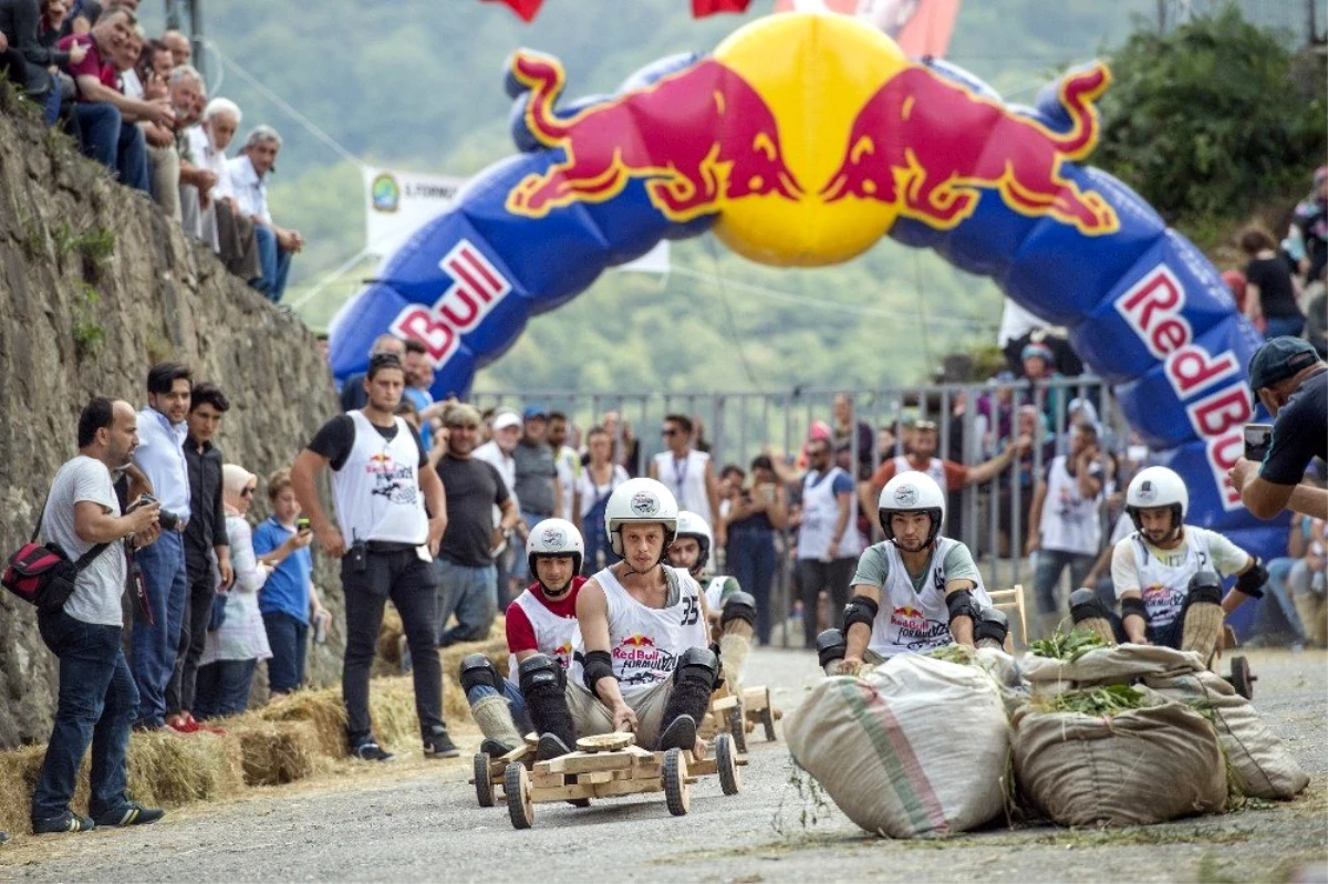 Rize\'de Red Bull Formulaz zamanı