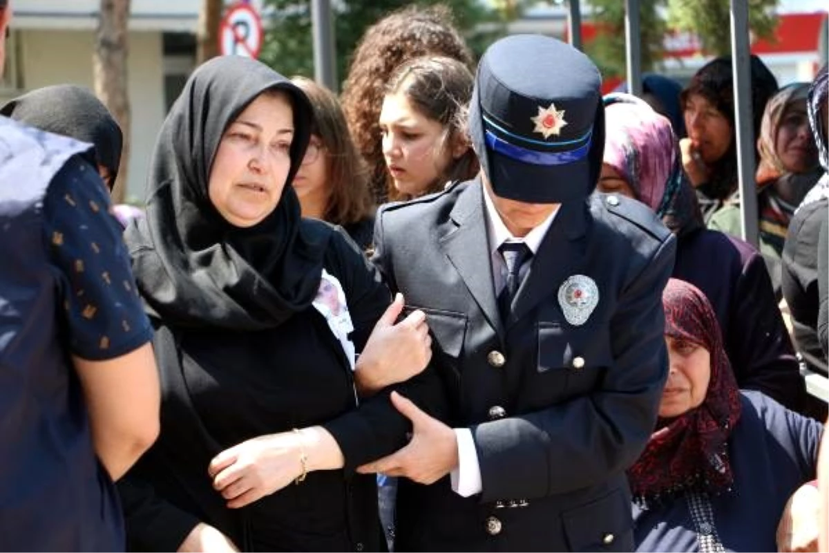 Şehit polis Ulaş, Tokat\'ta son yolculuğa uğurlandı