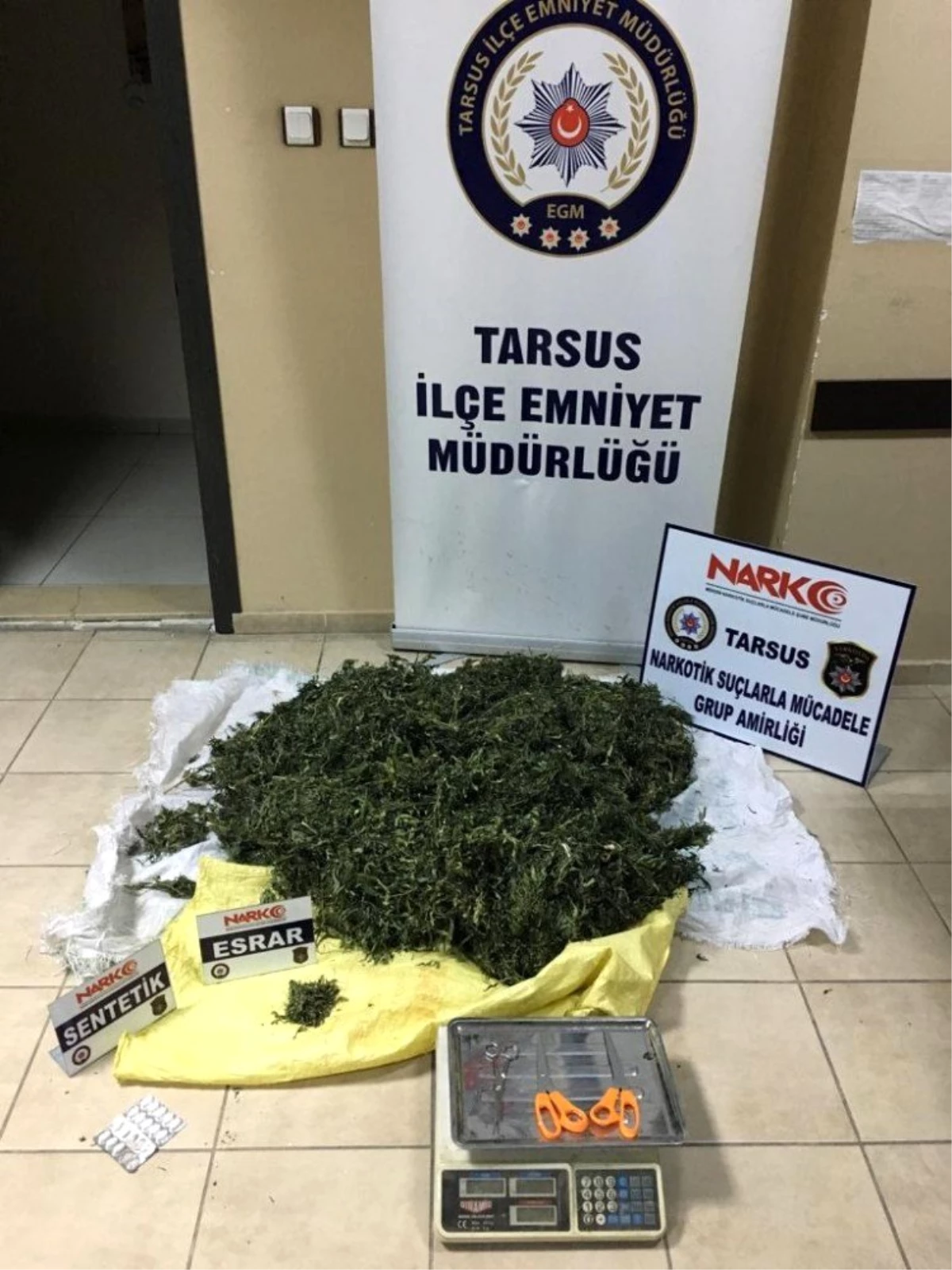 Tarsus\'ta uyuşturucu operasyonu