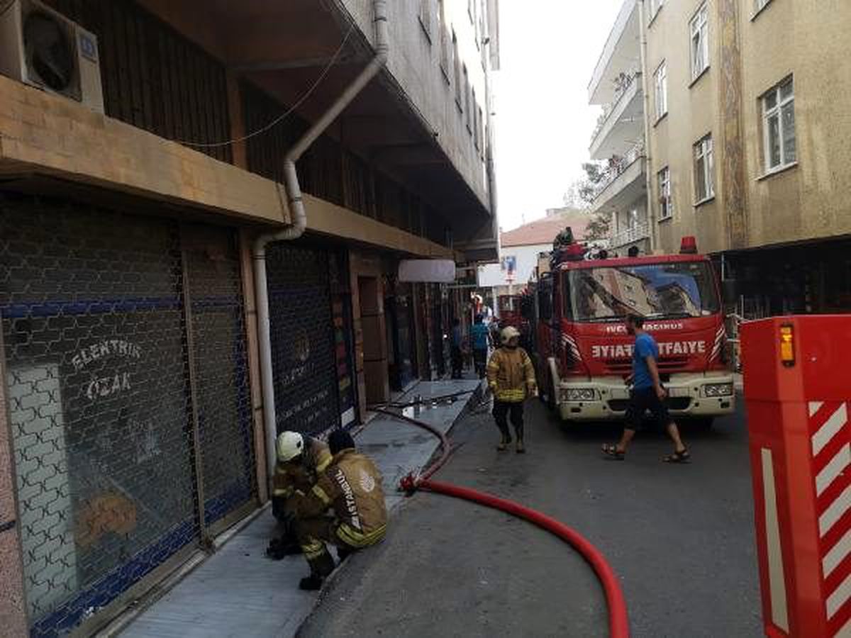 Ümraniye\'de tekstil atölyesinde yangın