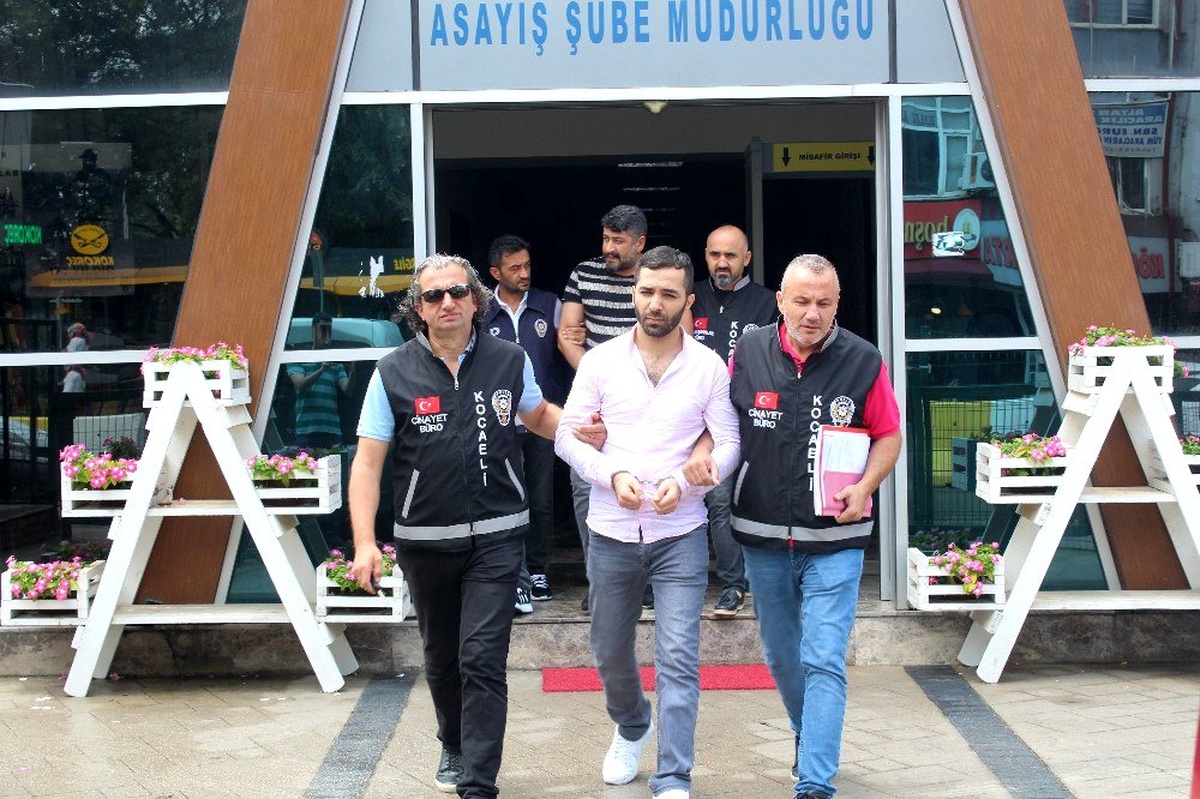 6 bin TL yüzünden tartıştığı vatandaşı ayağından vuran 2 kişi yakalandı