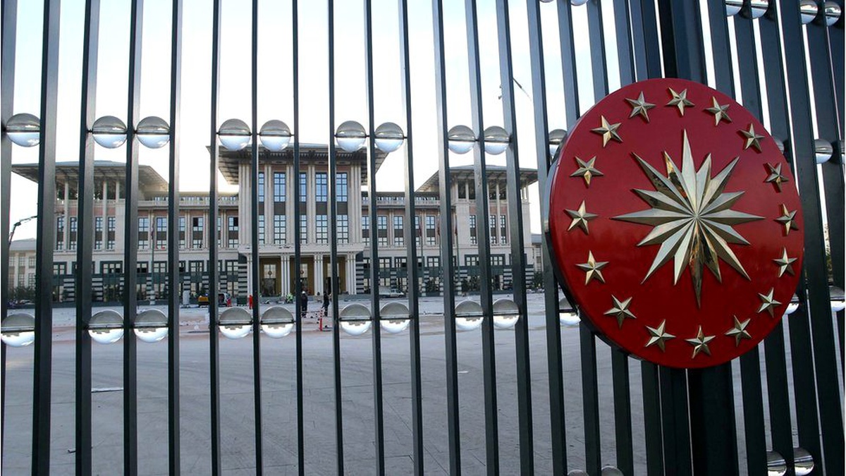 Barolar Adli Yıl Töreni\'nin Cumhurbaşkanlığı\'nda düzenlenmesini protesto ediyor, TBB katılacak