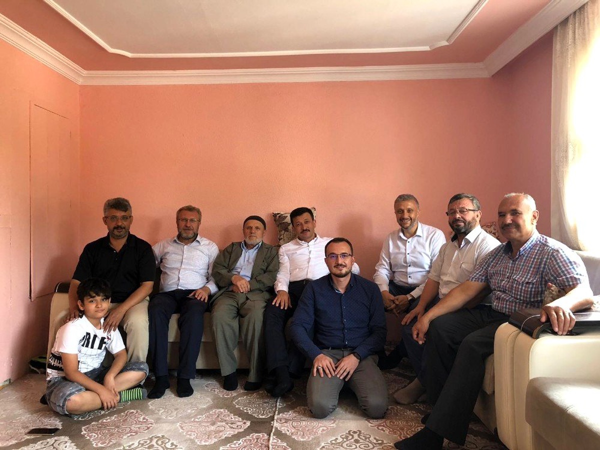 Hamza Dağ\'dan Hafız Hasan Takak\'a nezaket ziyareti