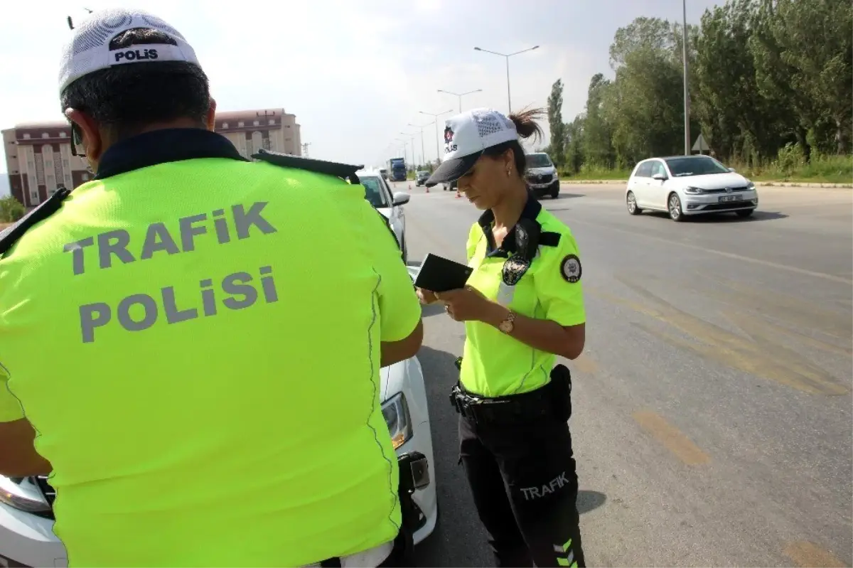 Kurban Bayramı\'nda trafik kazaları Ramazan Bayramı\'na oranla yüzde 10 azaldı