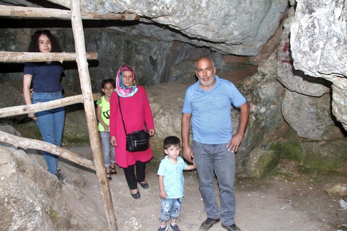 Sıcak günlerin serinleten durağı Buzluk Mağarası