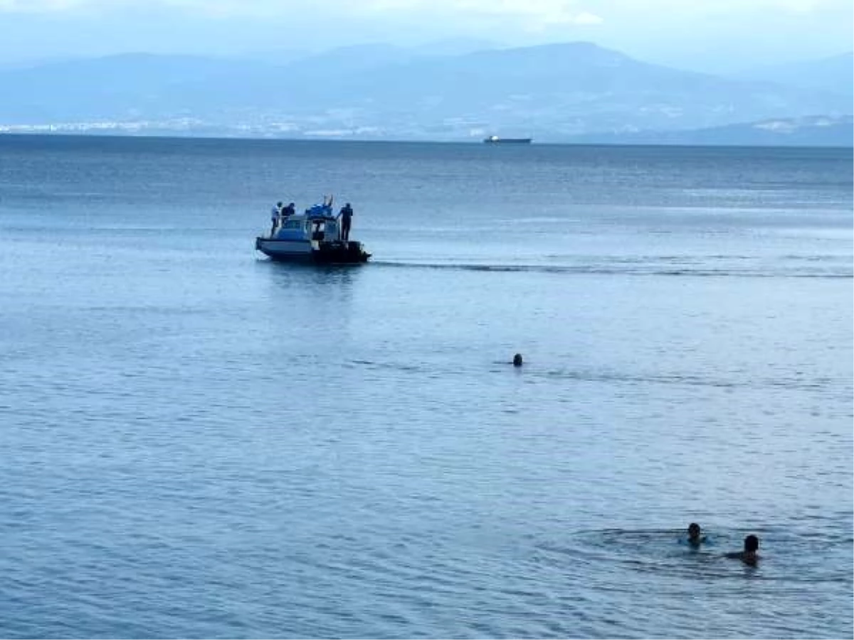 Sinop\'ta denizde \'kopmuş insan bacağı\' iddiası araştırılıyor
