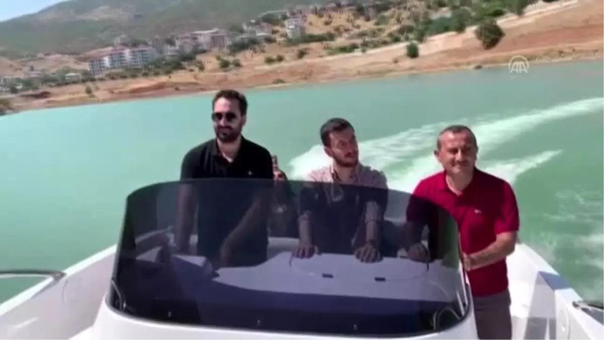 Vali ve milletvekilleri rafting yaptı