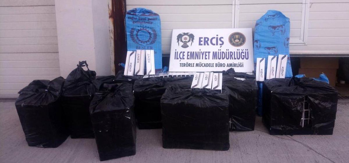Van\'da 7 bin 900 paket kaçak sigara ele geçirildi