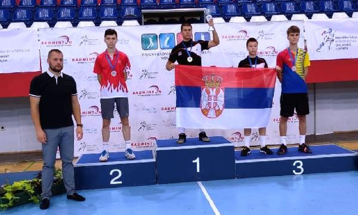 Badminton\'da Balkanlardan 5 madalya