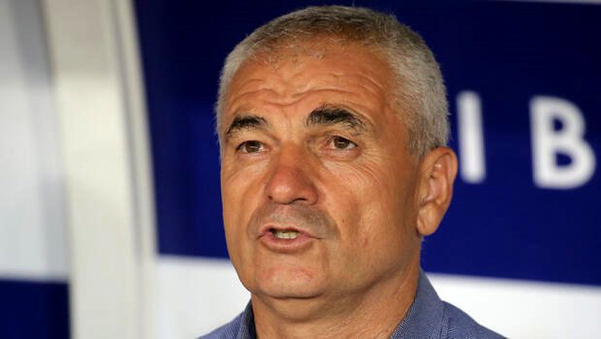 Çalımbay: "Emre\'nin Beşiktaş\'ta oynamasını çok isterim"