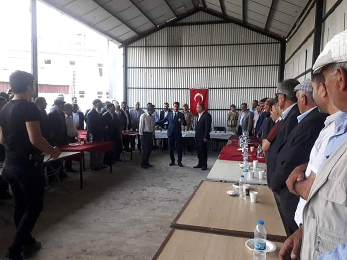 Diyadin\'de 40 kişinin karıştığı taşlı sopalı kavganın ardından barış sağlandı