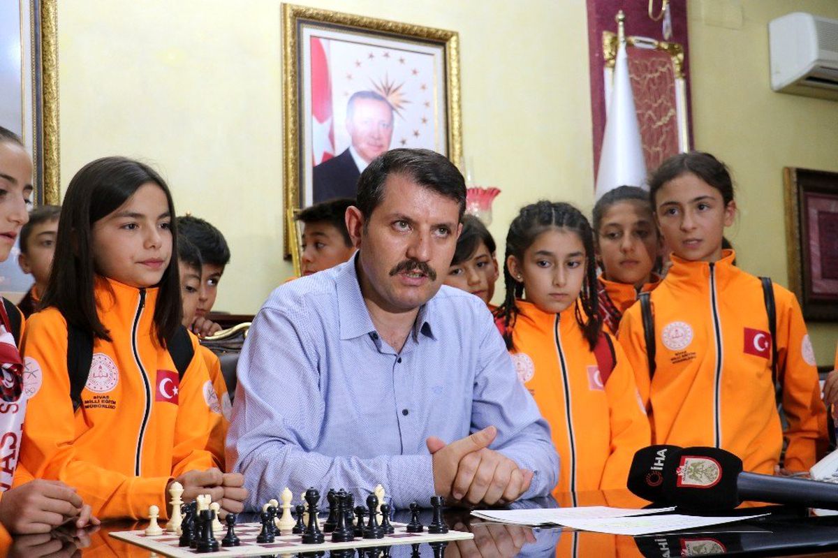 Dünyada satrancın kalbi Sivas\'ta atacak